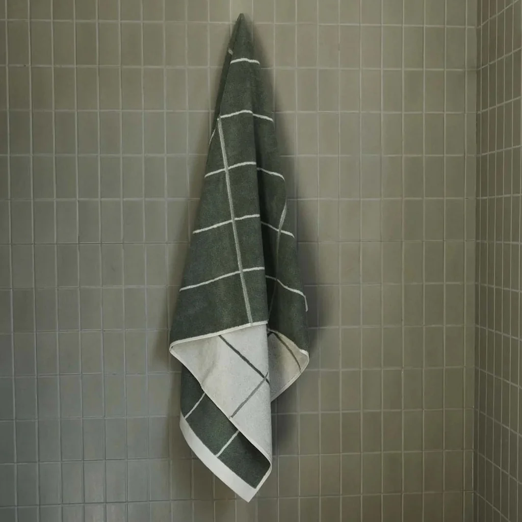 Baina Sage Chalk Miles Bath Sheet - Image 3