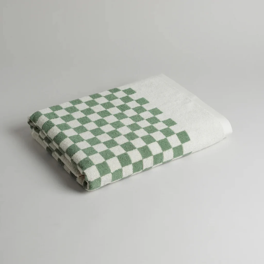 Baina Sage Chalk Roman Pool Towel - Image 8