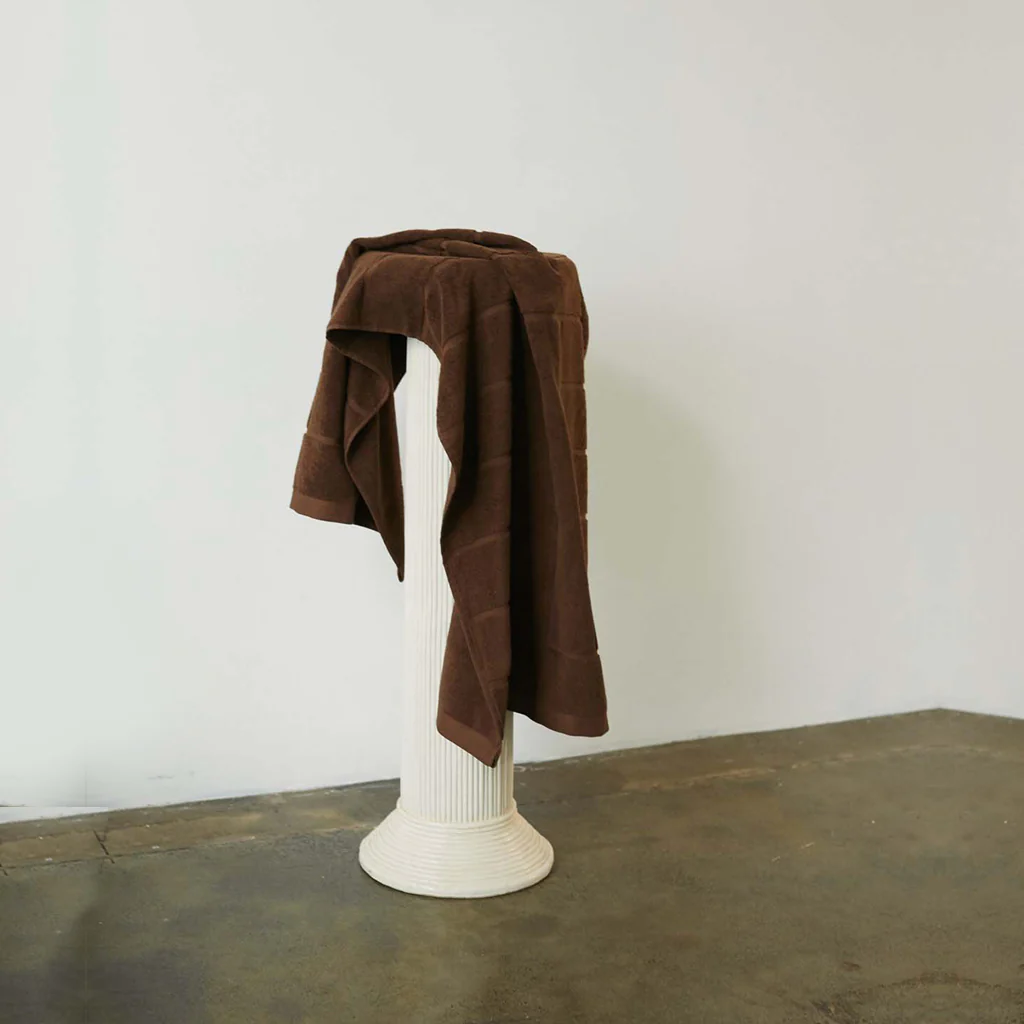 Baina Tabac Woodford Pool Towel - Image 3