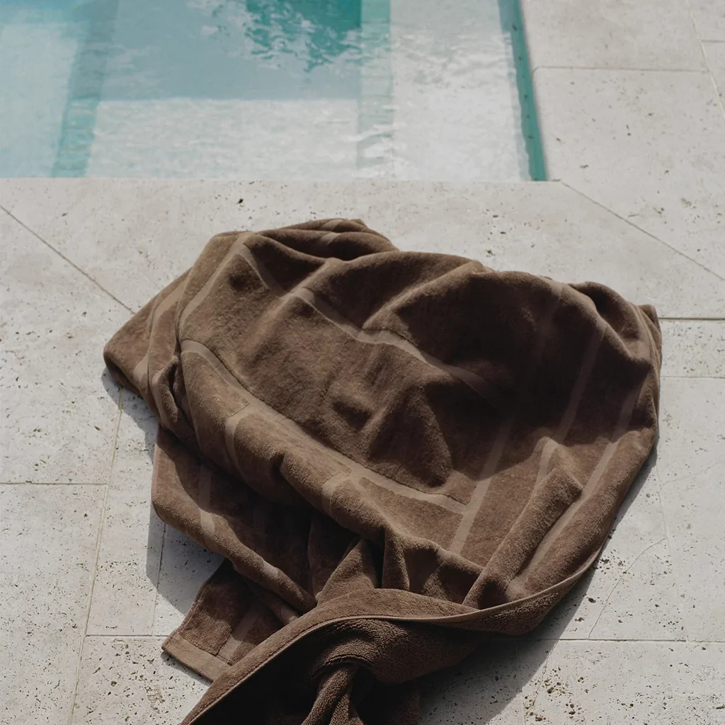 Baina Tabac Woodford Pool Towel - Image 7
