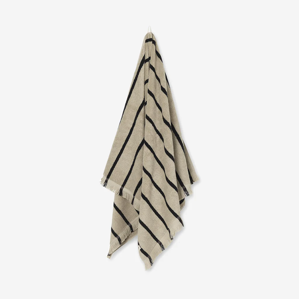 Ferm Living Alee Bath Towel Sand Black - Image 3
