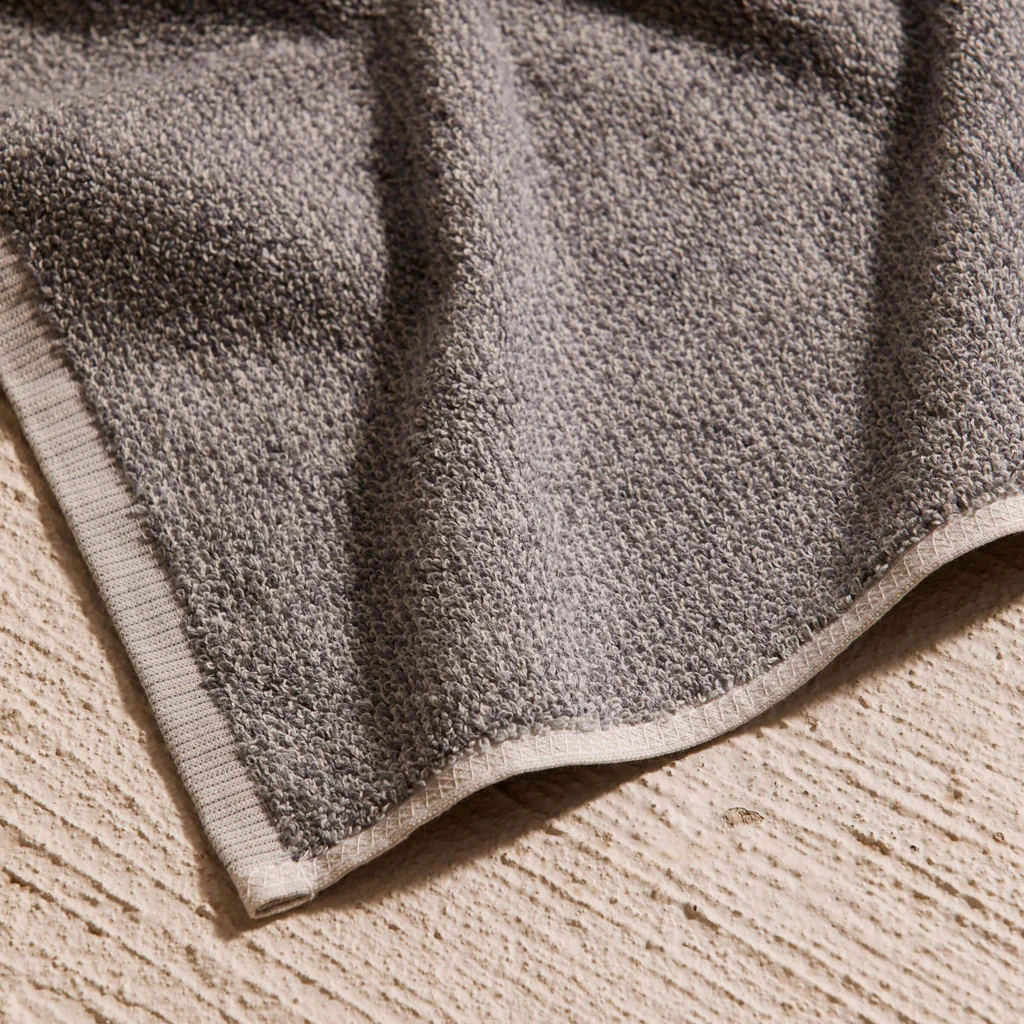 L&M Home Tweed Grey Bath Mat - Image 6