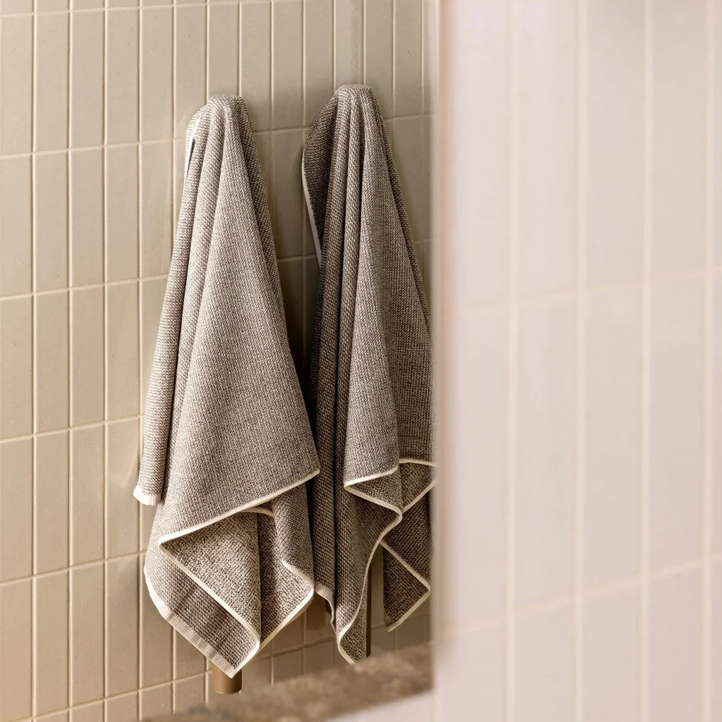 L&M Home Tweed Taupe Bath Towel - Image 4